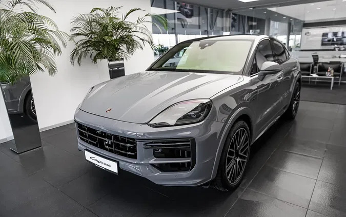 porsche cayenne małopolskie Porsche Cayenne cena 1091457 przebieg: 10, rok produkcji 2023 z Jedwabne